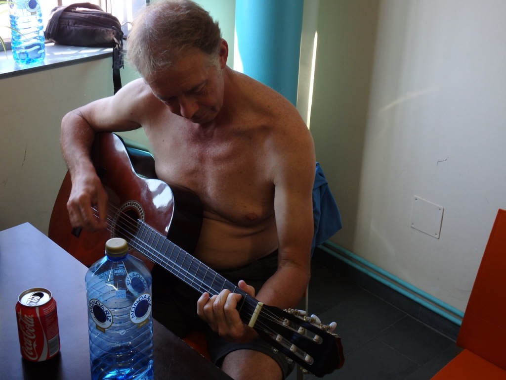 Even een gitaar geleend